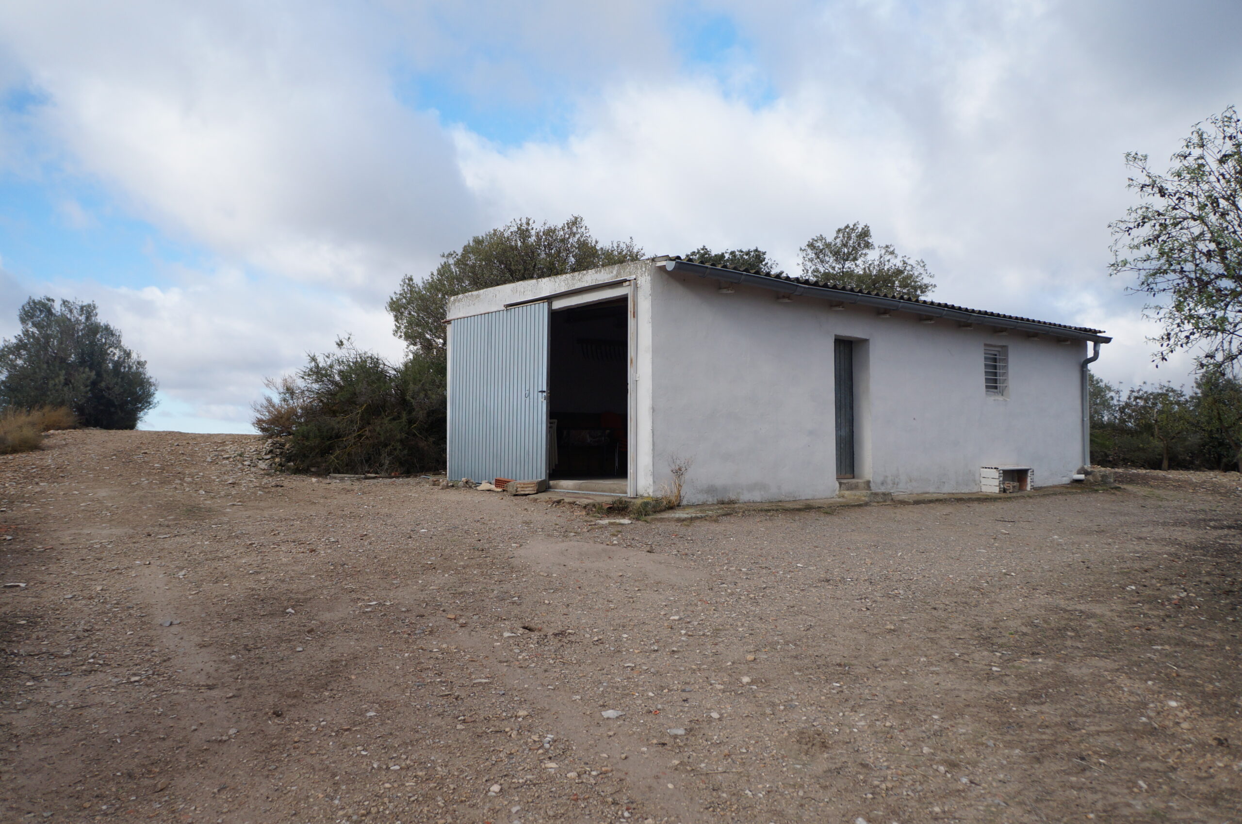 1 FINCA RÚSTICA TÀRREGA